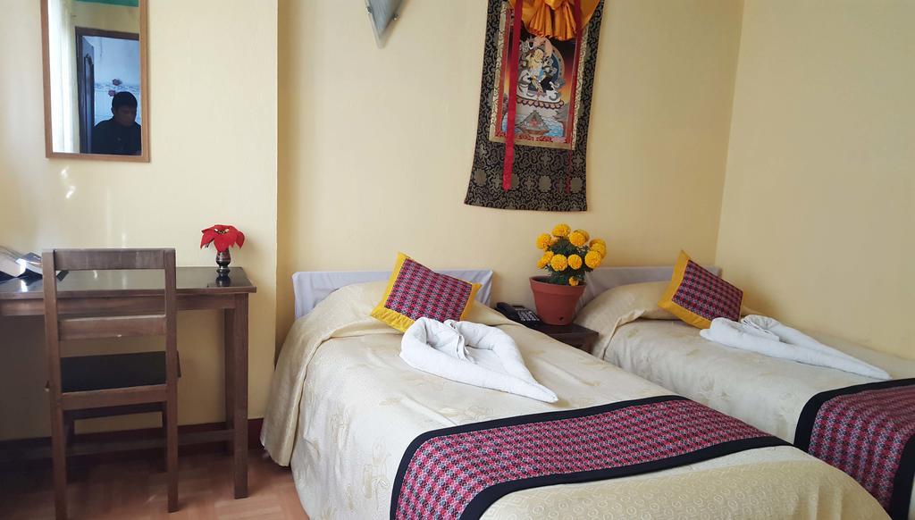 Simrika Homes Bed And Breakfast Katmandú Habitación foto
