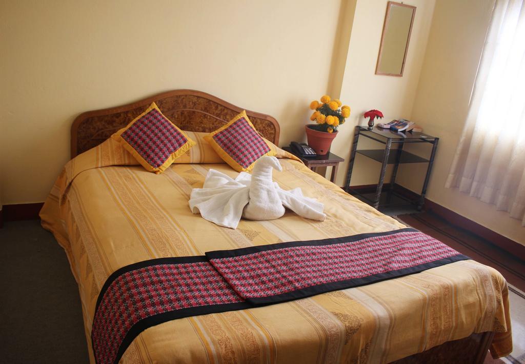 Simrika Homes Bed And Breakfast Katmandú Habitación foto